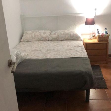 Alquiler Habitacion- Descanso Sabadell - Bano Compartido מראה חיצוני תמונה